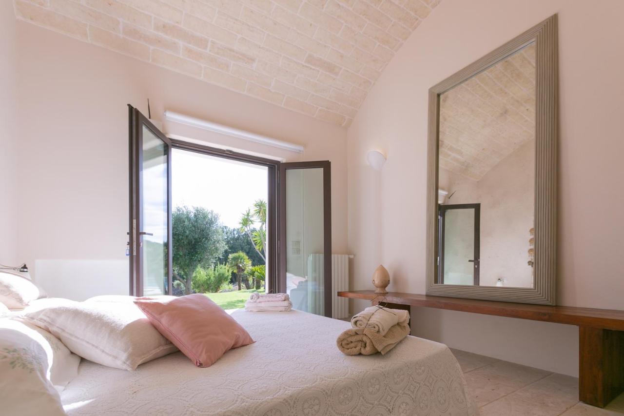 Villa Moresca Dei Trulli Fernando Остуни Екстериор снимка